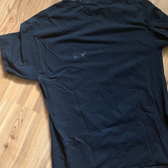 Rare 2020’s Disney COVID T-shirt - Picture 3 of 4